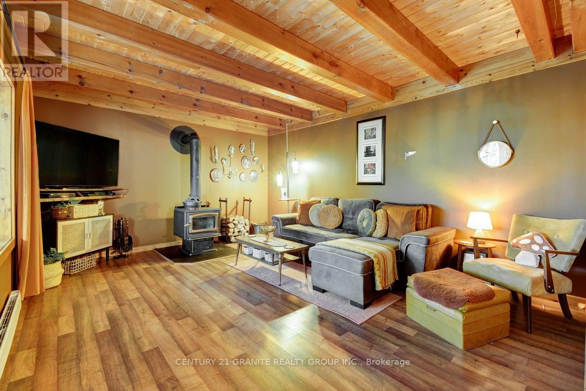 1831 South Baptiste Lake Road, Hastings Highlands, Ontario  K0L 1C0 - Photo 6 - X12445089