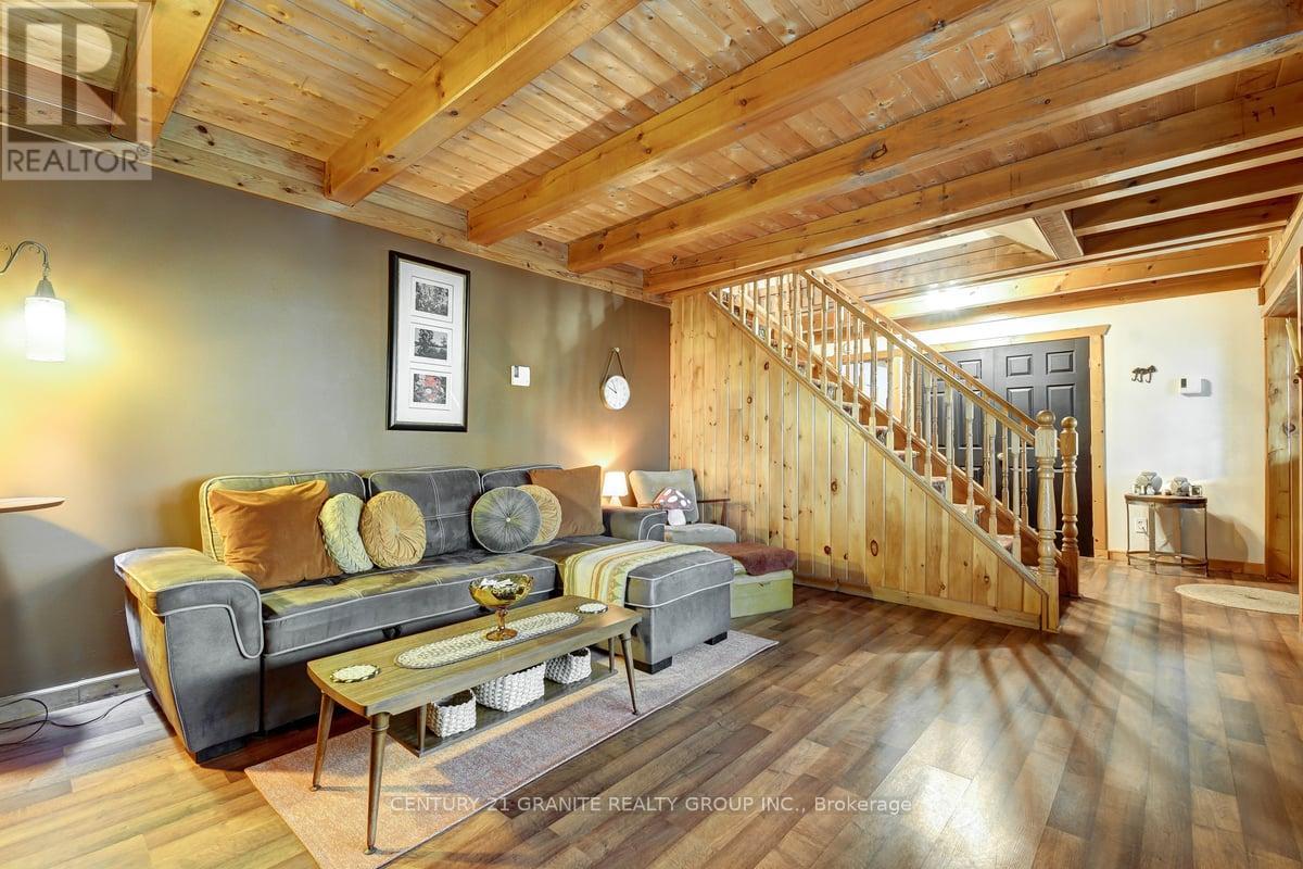 1831 South Baptiste Lake Road, Hastings Highlands, Ontario  K0L 1C0 - Photo 7 - X12445089