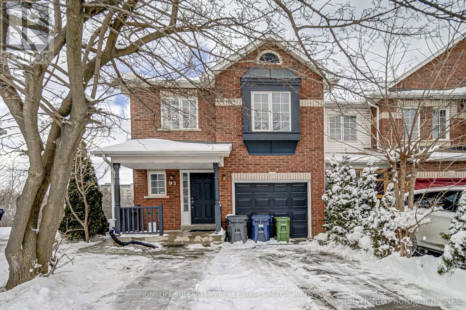 93 MARE CRESCENT, Toronto, Ontario