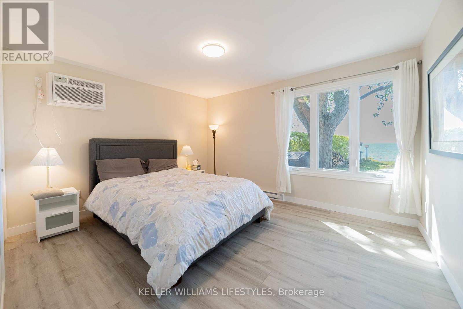 72553 Princess Street, Bluewater (Hay), Ontario  N0M 2T0 - Photo 16 - X12445101