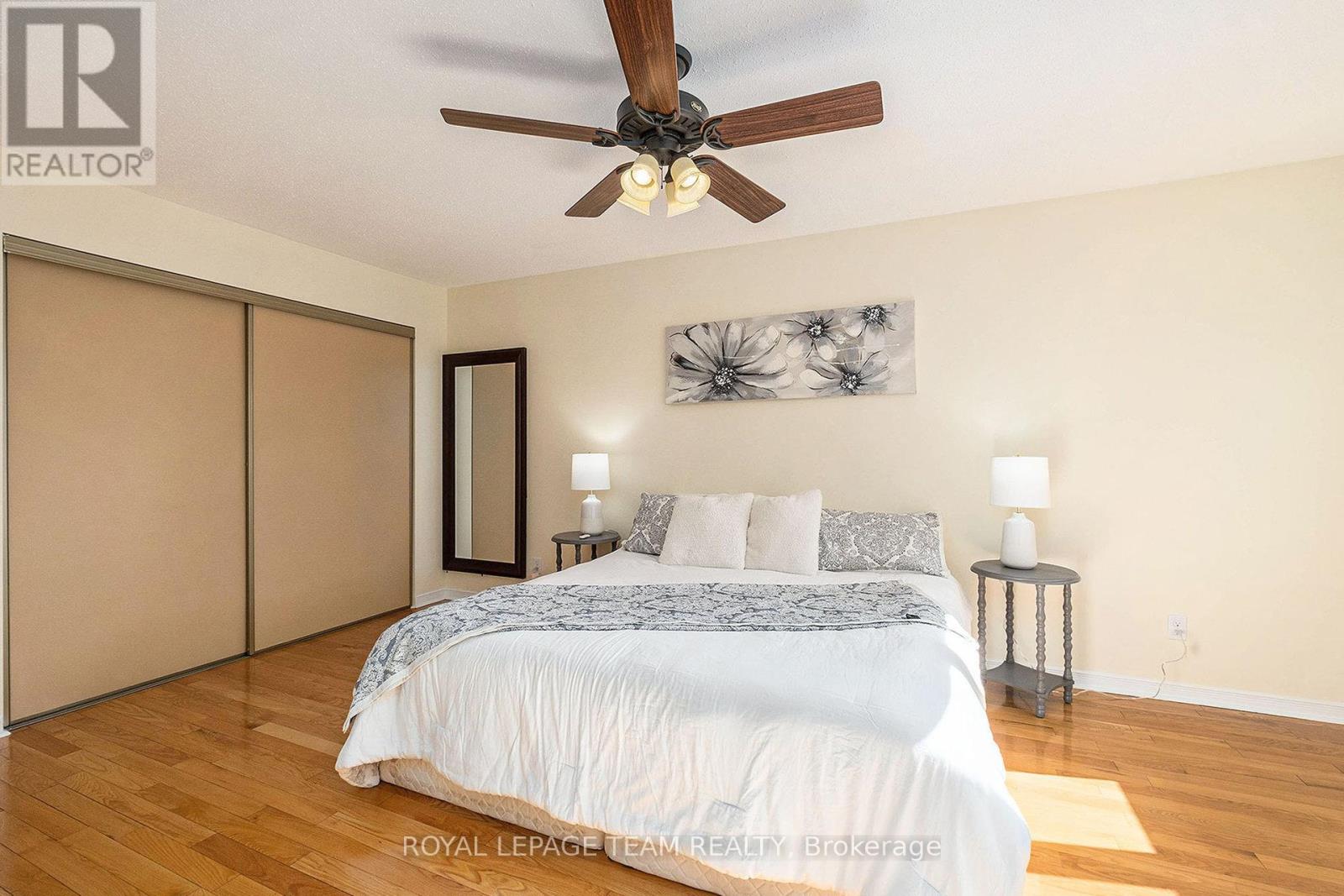 93 Royal Oak Court Court, Ottawa, Ontario  K1T 3N9 - Photo 16 - X12445100