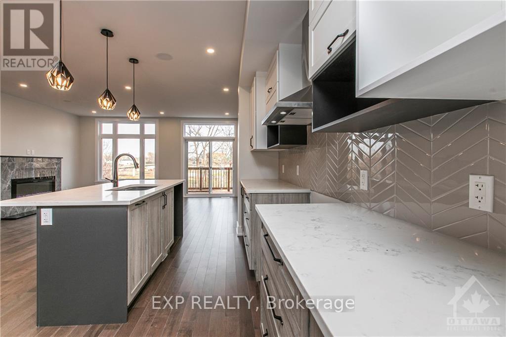 A - 861 Connaught Avenue, Ottawa, Ontario  K2B 5M5 - Photo 10 - X12445122