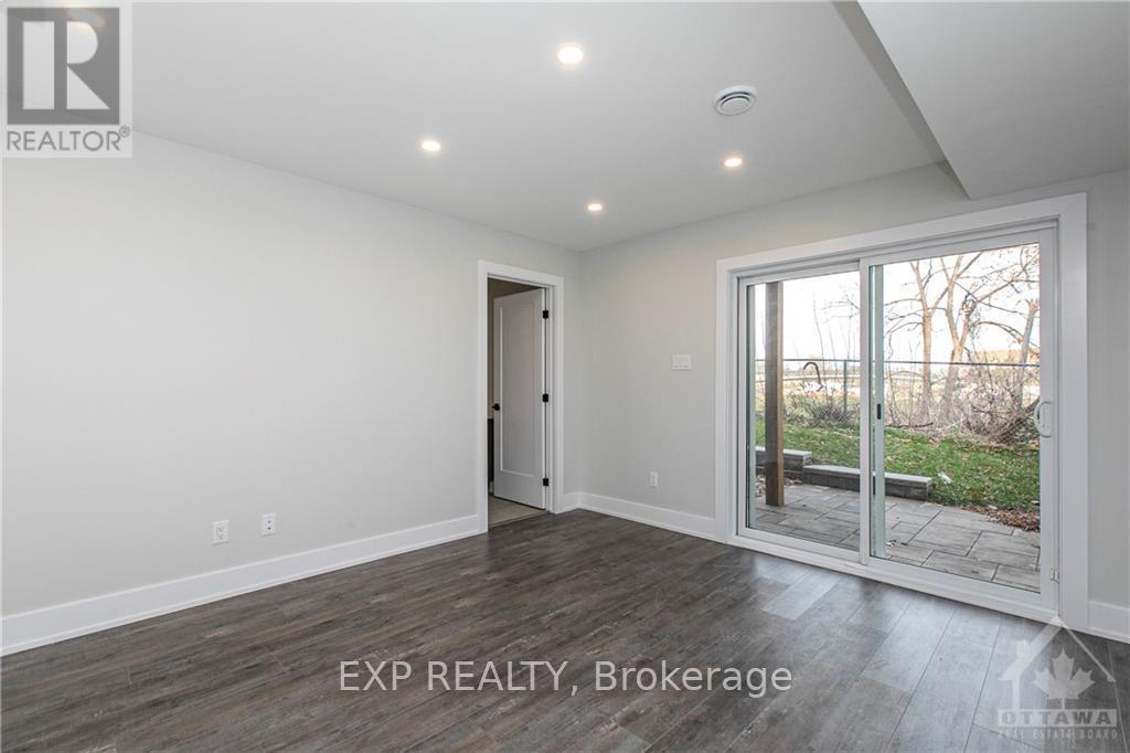 A - 861 Connaught Avenue, Ottawa, Ontario  K2B 5M5 - Photo 23 - X12445122