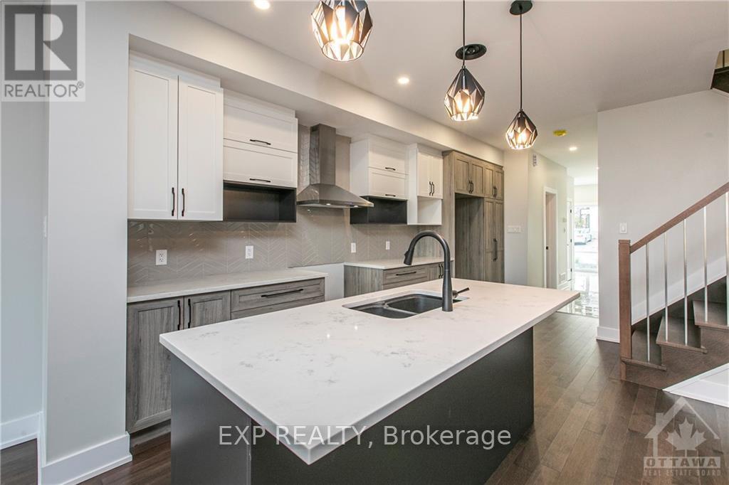 A - 861 Connaught Avenue, Ottawa, Ontario  K2B 5M5 - Photo 8 - X12445122