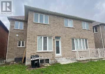 968 Green Street, Innisfil (Lefroy), Ontario  L0L 1W0 - Photo 18 - N12445132