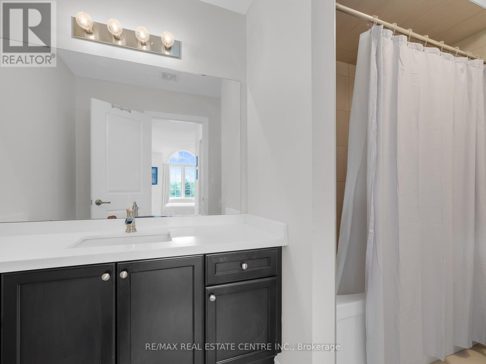 99 Penny Lane, Hamilton, Ontario  L8J 0E3 - Photo 26 - X12445056