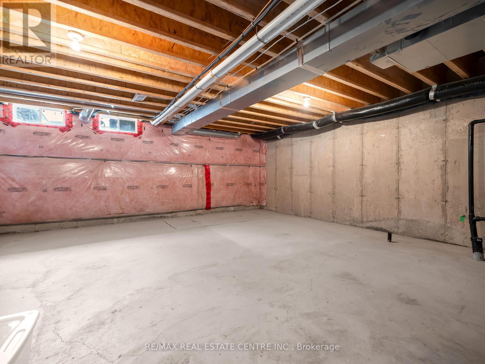 99 Penny Lane, Hamilton, Ontario  L8J 0E3 - Photo 27 - X12445056