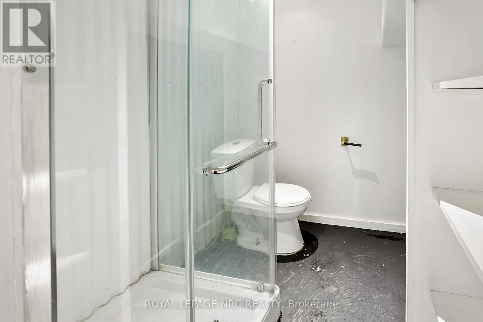 301 Derby Road, Fort Erie, Ontario  L0S 1B0 - Photo 21 - X12445133