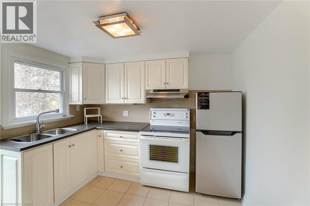 160 Welland Avenue, St. Catharines, Ontario  L2R 2N6 - Photo 19 - 40776432