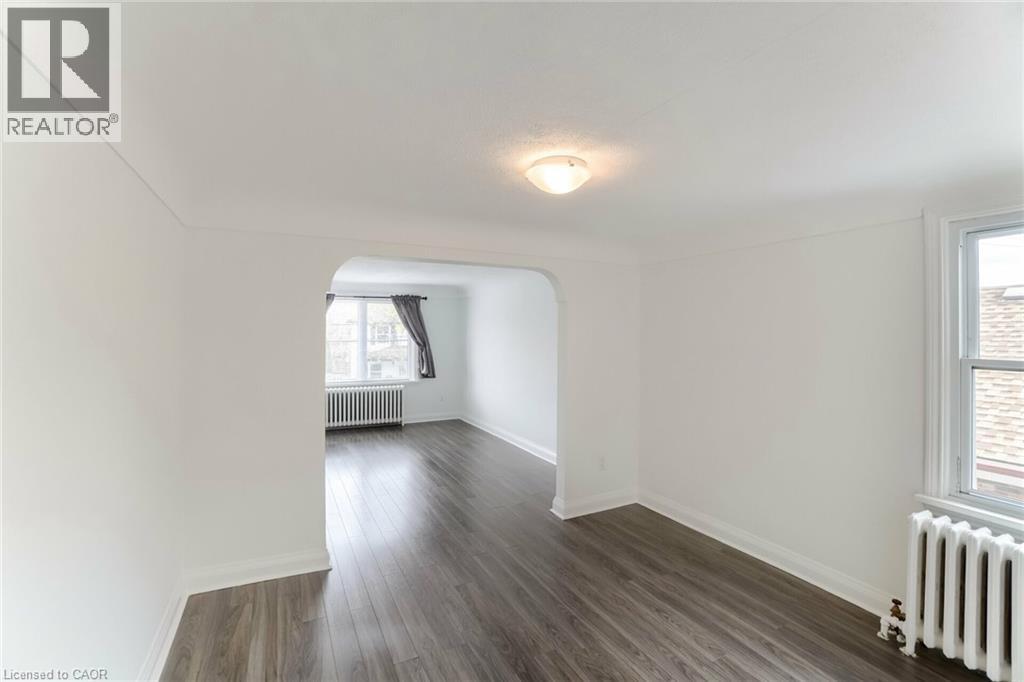 160 Welland Avenue, St. Catharines, Ontario  L2R 2N6 - Photo 21 - 40776432
