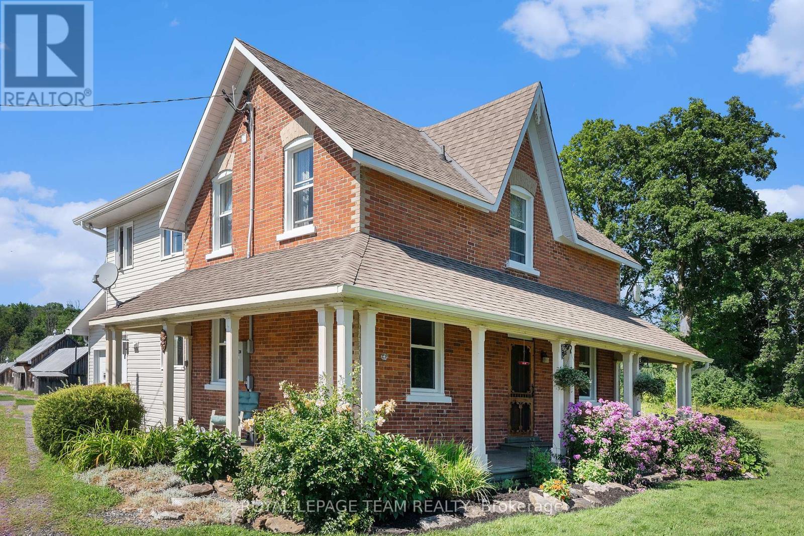 20468 7, Tay Valley, Ontario  K0H 2B0 - Photo 4 - X12120437