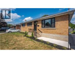 37 ROWANWOOD Avenue 2050 - Echo Place