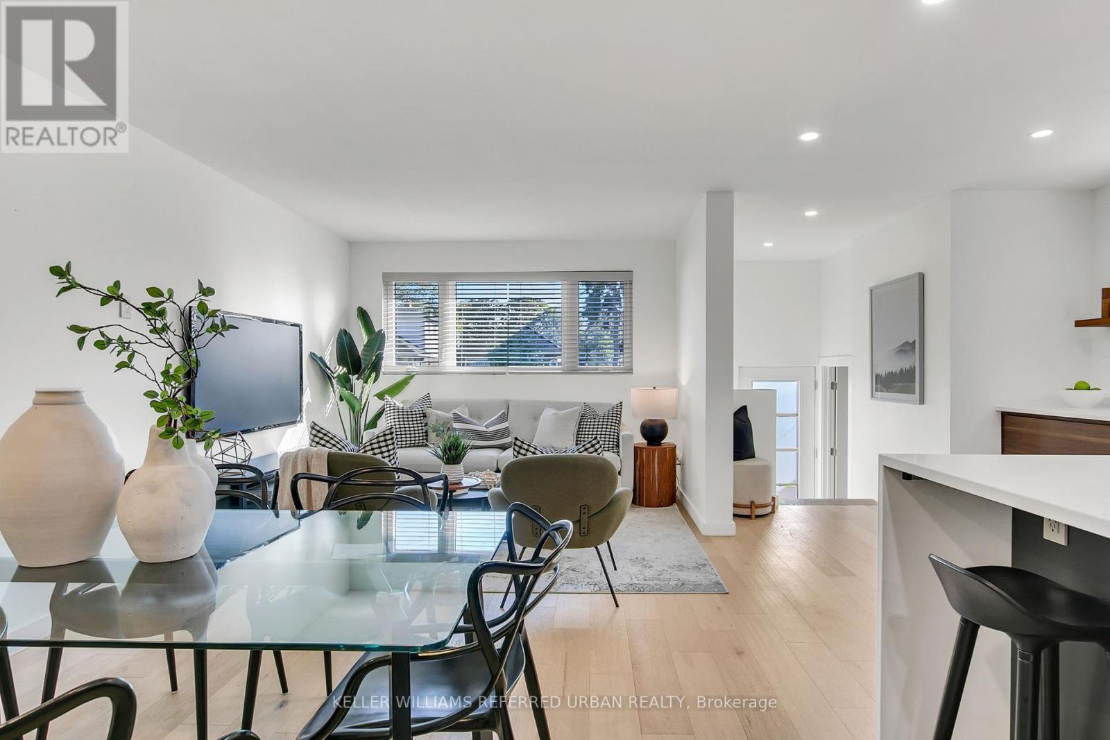 106 Leyton Avenue, Toronto, Ontario  M1L 3T8 - Photo 16 - E12434222