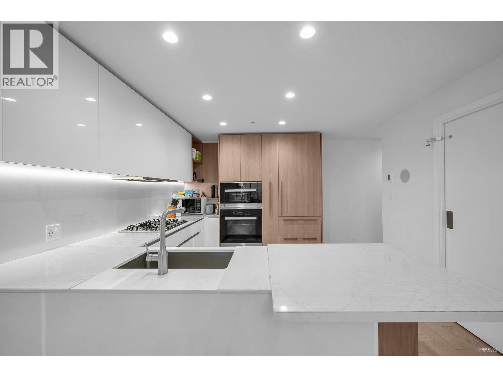 9xx 6833 PEARSON WAY, Richmond, British Columbia