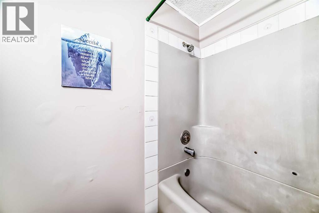 5625 Templehill Road Ne, Calgary, Alberta  T1Y 4C1 - Photo 29 - A2241478