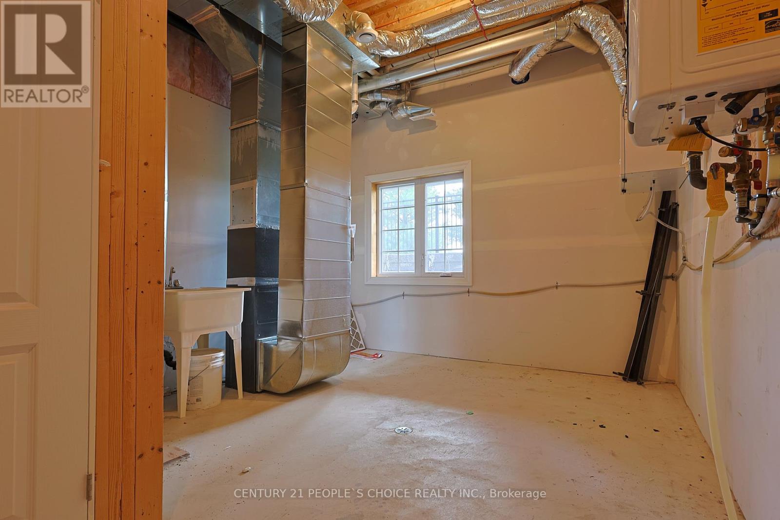45 - 2610 Kettering Place, London South (South U), Ontario  N6M 0J4 - Photo 8 - X12445016