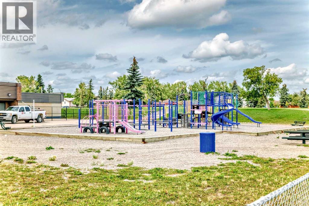 5625 Templehill Road Ne, Calgary, Alberta  T1Y 4C1 - Photo 41 - A2241478