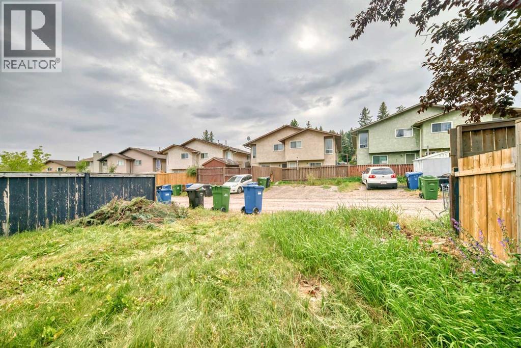 81 Bearberry Close Nw, Calgary, Alberta  T3K 1R4 - Photo 40 - A2254506
