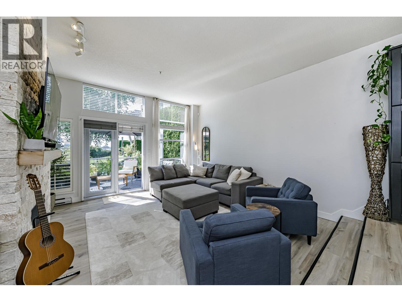 2162 Se Kent Avenue, Vancouver, British Columbia  V5P 4X2 - Photo 5 - R3041802