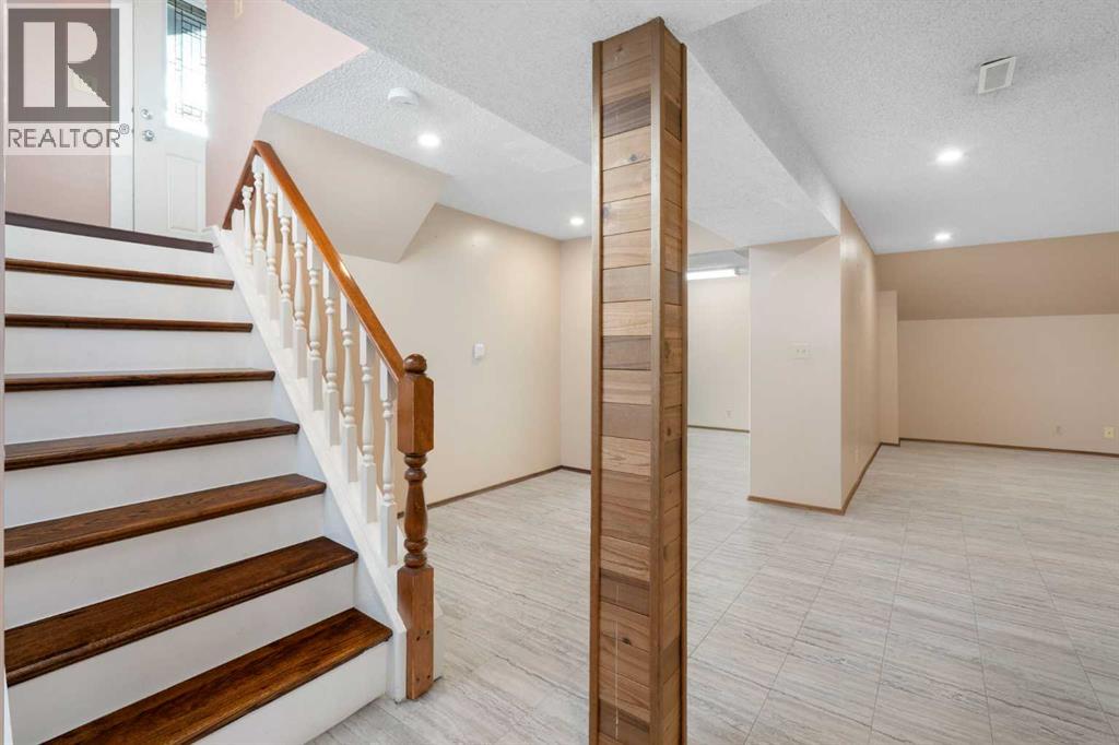 28 Whitworth Road Ne, Calgary, Alberta  T1Y 6A7 - Photo 25 - A2261737