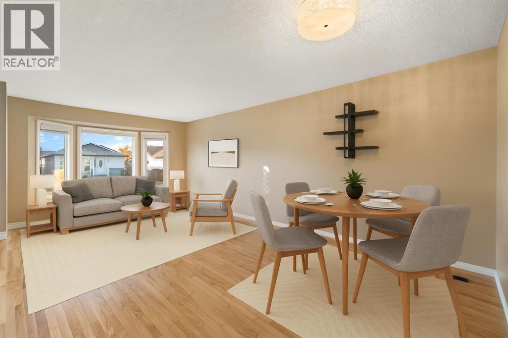 28 Whitworth Road Ne, Calgary, Alberta  T1Y 6A7 - Photo 2 - A2261737