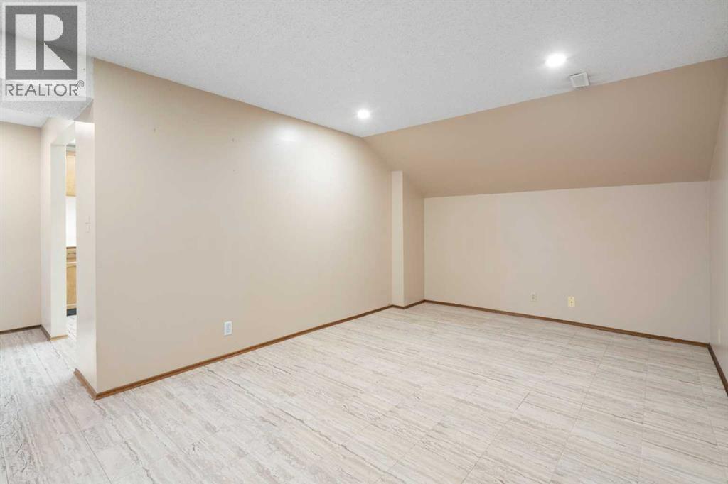 28 Whitworth Road Ne, Calgary, Alberta  T1Y 6A7 - Photo 28 - A2261737