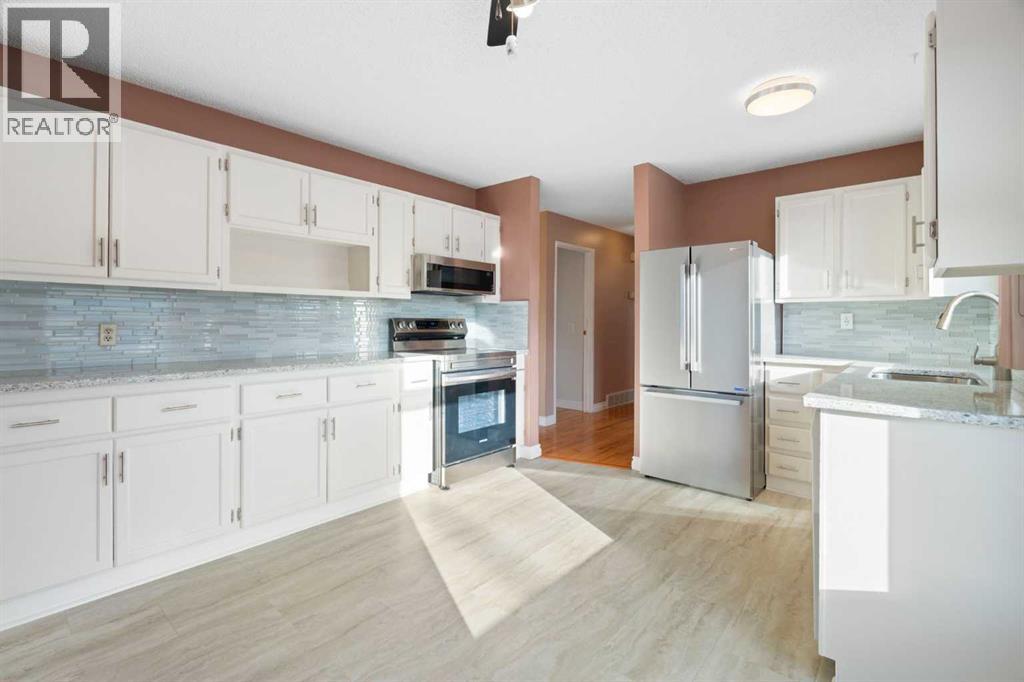 28 Whitworth Road Ne, Calgary, Alberta  T1Y 6A7 - Photo 10 - A2261737