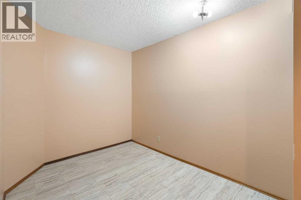 28 Whitworth Road Ne, Calgary, Alberta  T1Y 6A7 - Photo 36 - A2261737