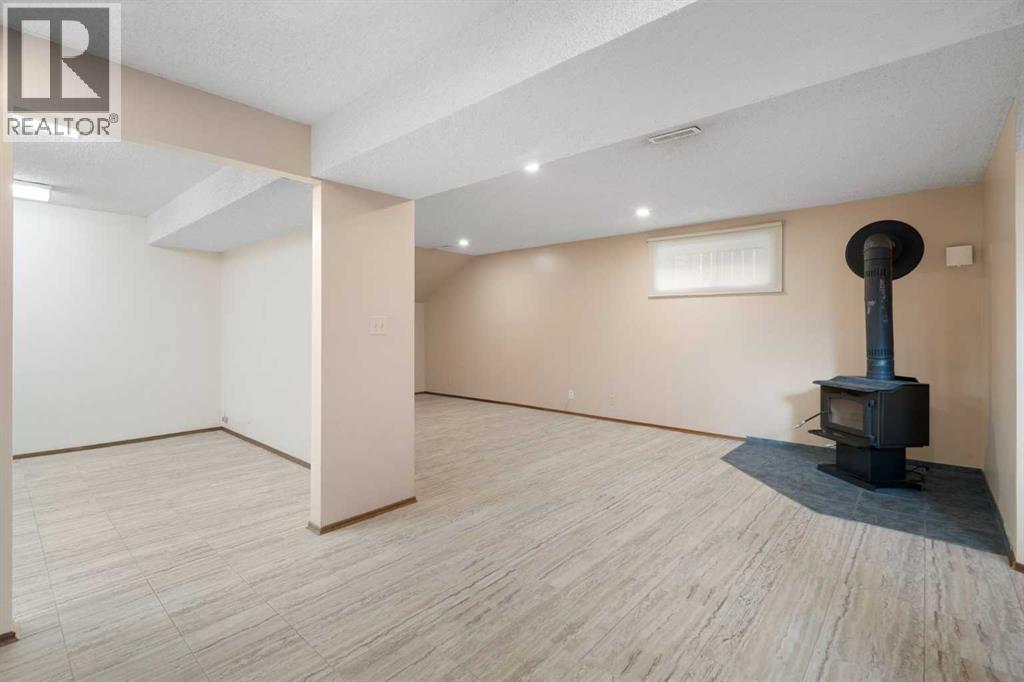 28 Whitworth Road Ne, Calgary, Alberta  T1Y 6A7 - Photo 31 - A2261737