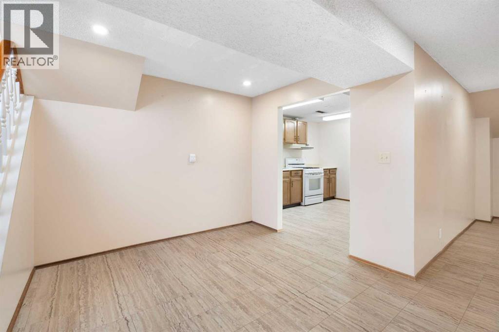 28 Whitworth Road Ne, Calgary, Alberta  T1Y 6A7 - Photo 33 - A2261737