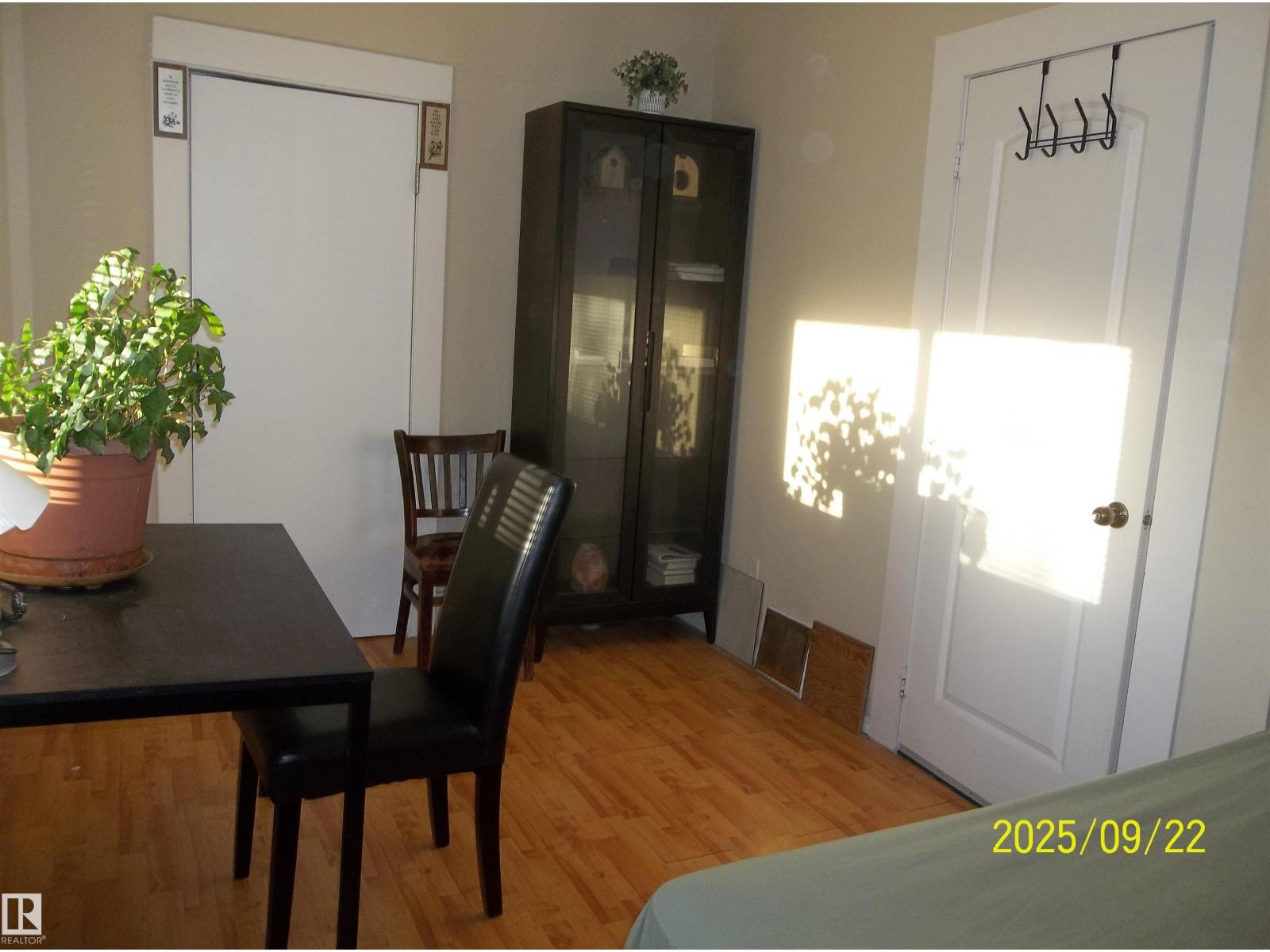 11824 79 St Nw, Edmonton, Alberta  T5B 2L1 - Photo 14 - E4460866