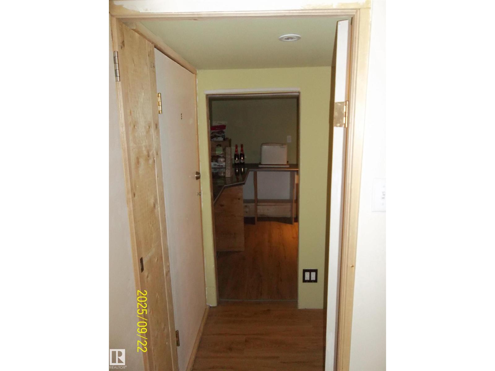 11824 79 St Nw, Edmonton, Alberta  T5B 2L1 - Photo 19 - E4460866