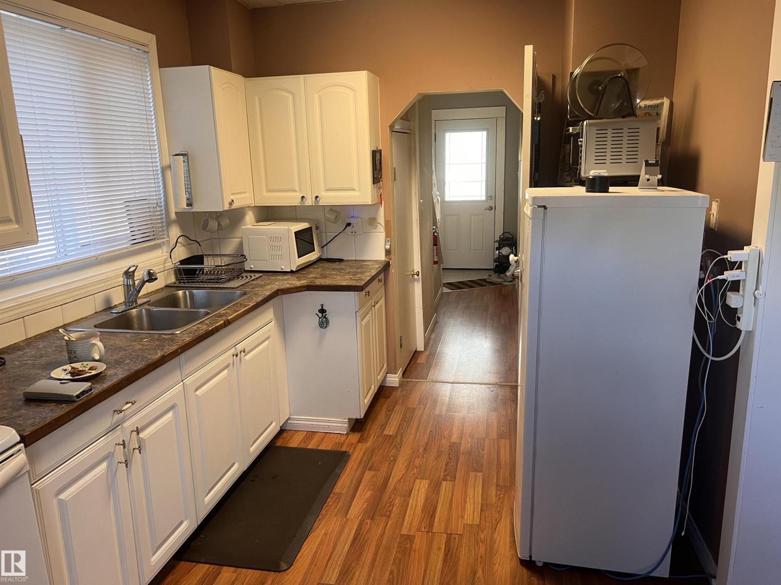11824 79 St Nw, Edmonton, Alberta  T5B 2L1 - Photo 7 - E4460866