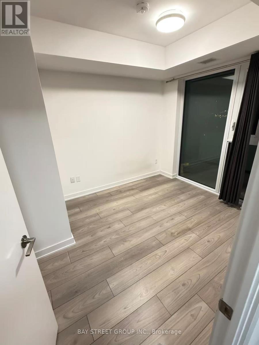 901 - 8 Tippett Road, Toronto, Ontario  M3H 0E7 - Photo 8 - C12445117