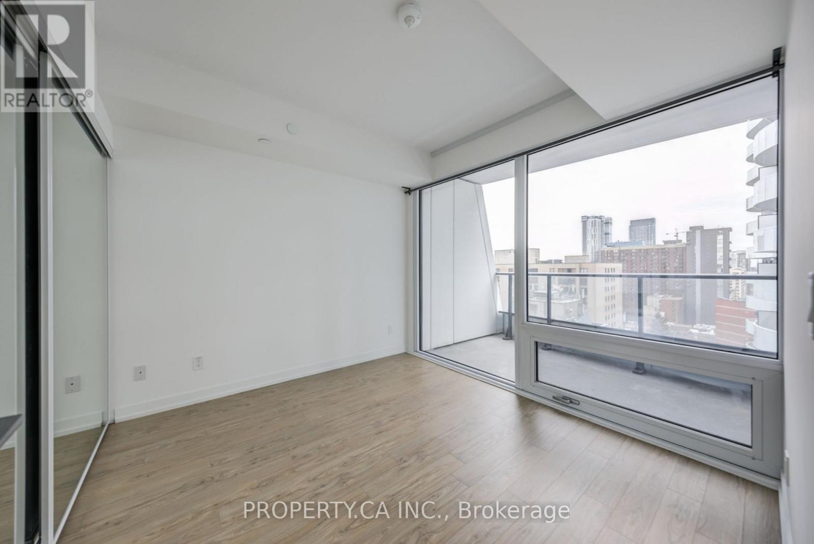 1701 - 85 Wood Street, Toronto, Ontario  M4Y 0E8 - Photo 10 - C12445121