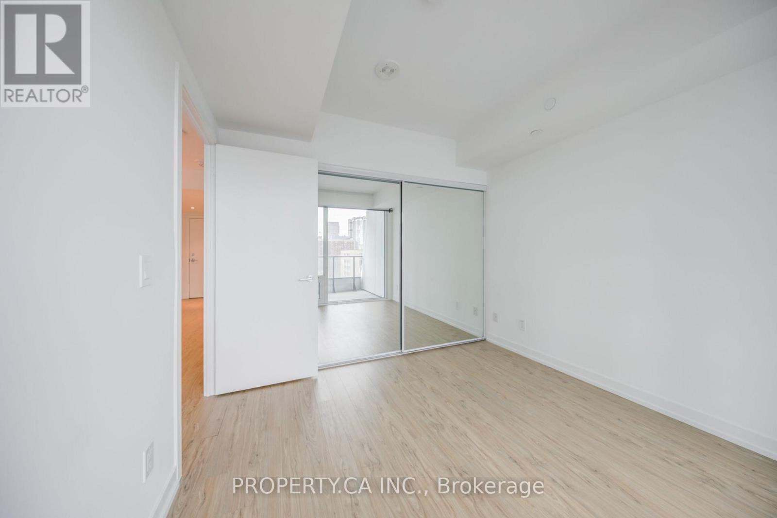 1701 - 85 Wood Street, Toronto, Ontario  M4Y 0E8 - Photo 11 - C12445121