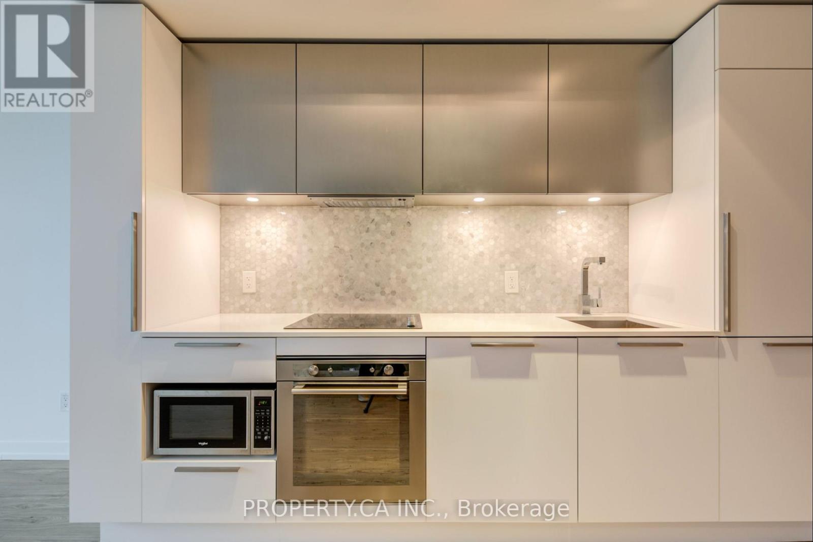 1701 - 85 Wood Street, Toronto, Ontario  M4Y 0E8 - Photo 4 - C12445121