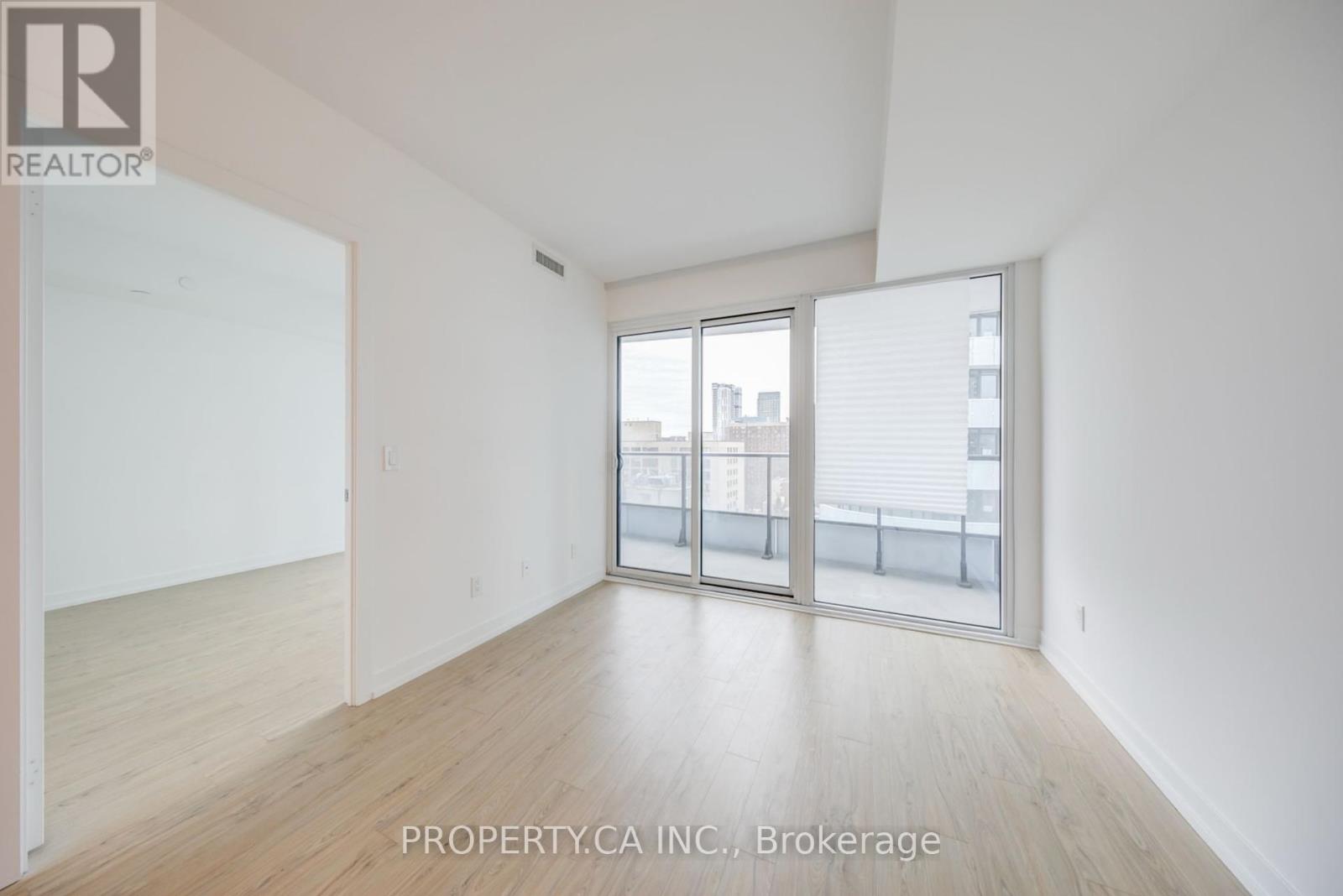 1701 - 85 Wood Street, Toronto, Ontario  M4Y 0E8 - Photo 6 - C12445121
