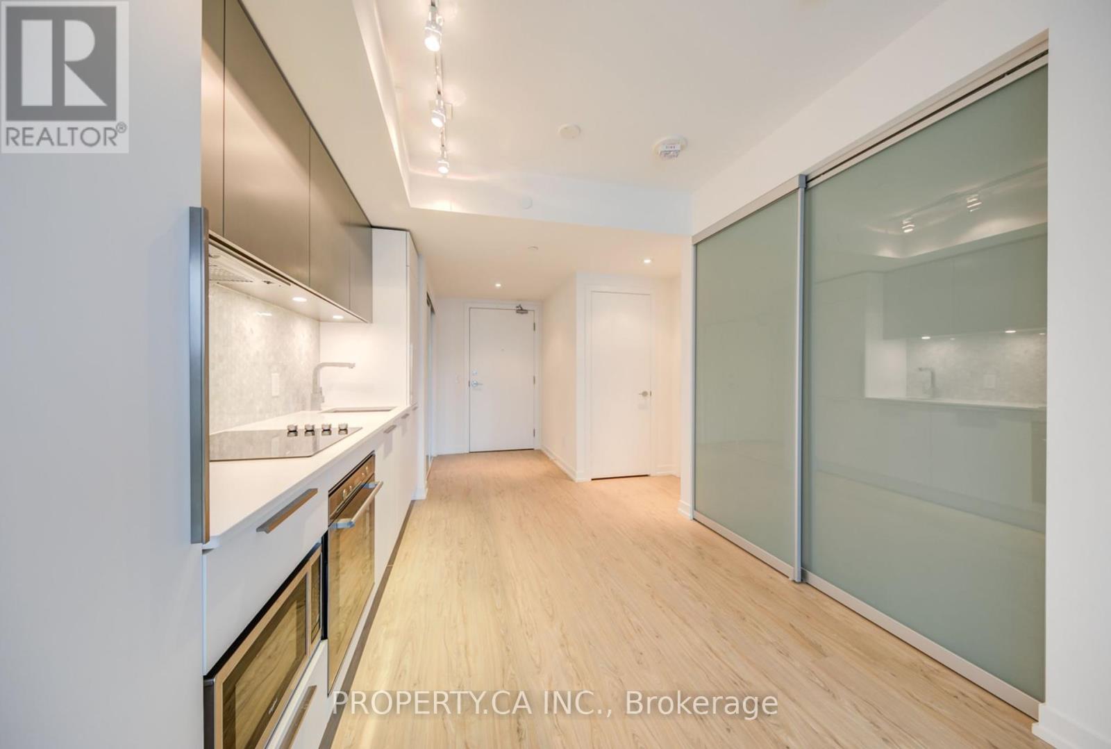 1701 - 85 Wood Street, Toronto, Ontario  M4Y 0E8 - Photo 8 - C12445121