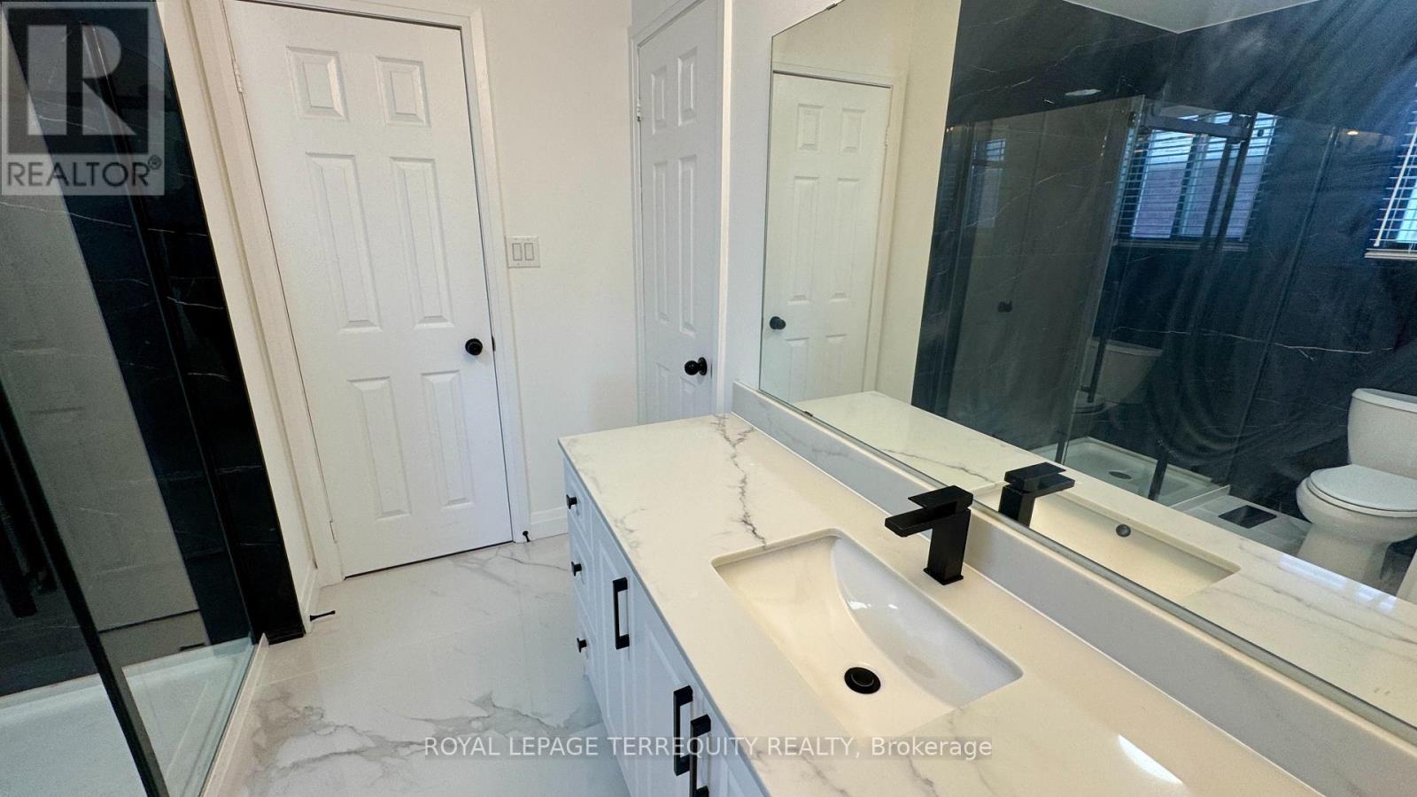 95 Tiller Trail, Brampton, Ontario  L6X 4S7 - Photo 26 - W12439698