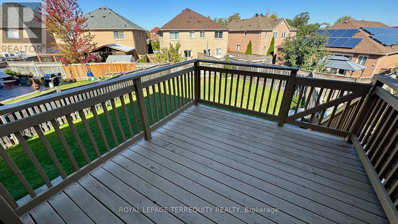 95 Tiller Trail, Brampton, Ontario  L6X 4S7 - Photo 5 - W12439698