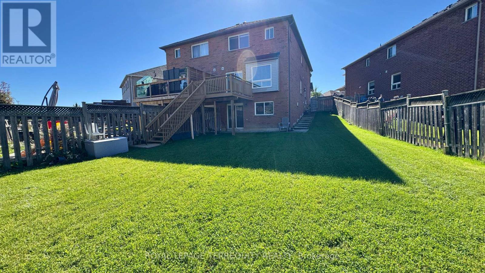 95 Tiller Trail, Brampton, Ontario  L6X 4S7 - Photo 3 - W12439698