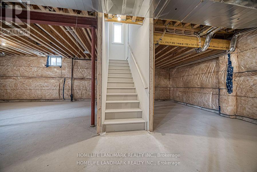 160 Winthrop Crescent, Vaughan (Vellore Village), Ontario  L3L 0G9 - Photo 38 - N12445092