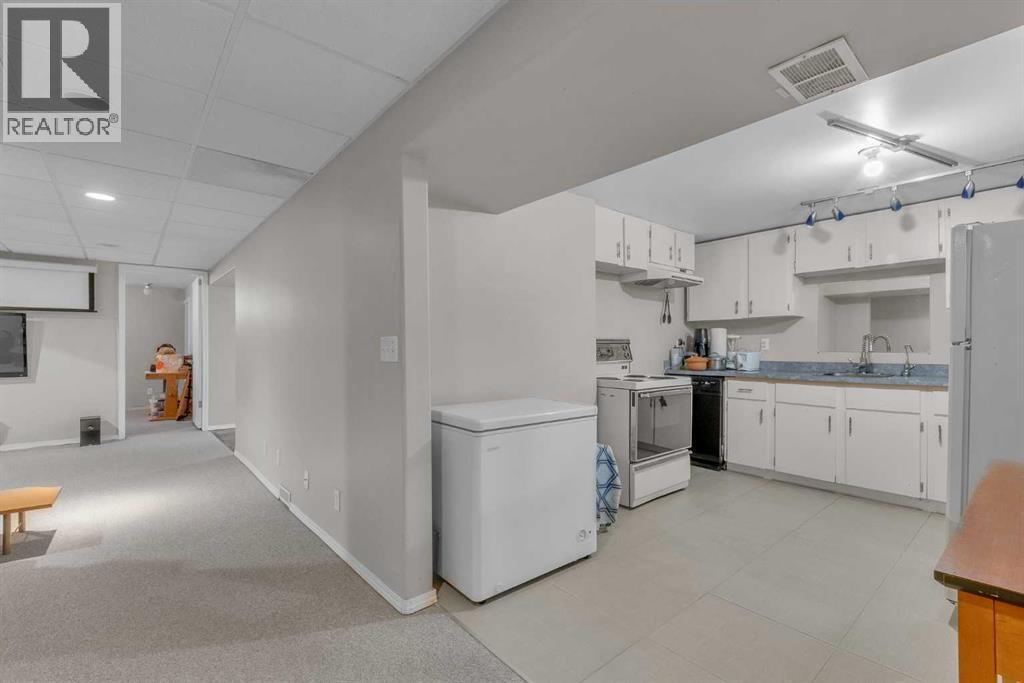 300 Sackville Drive Sw, Calgary, Alberta  T2W 0W9 - Photo 20 - A2254043