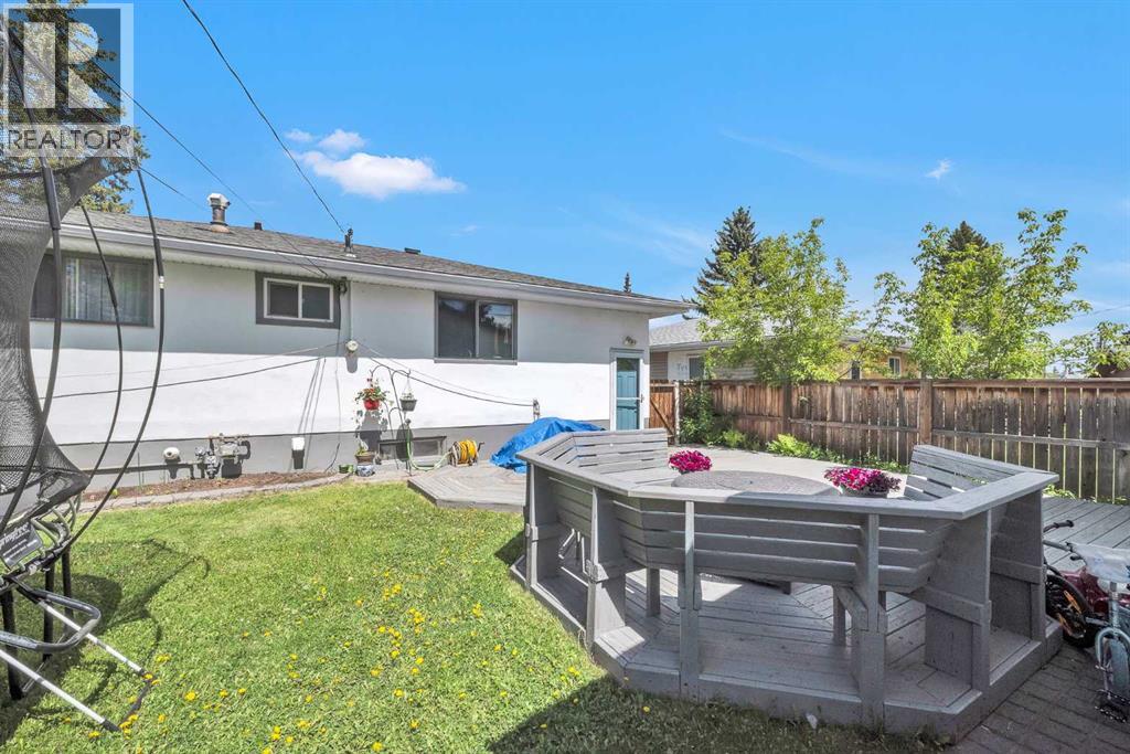300 Sackville Drive Sw, Calgary, Alberta  T2W 0W9 - Photo 27 - A2254043