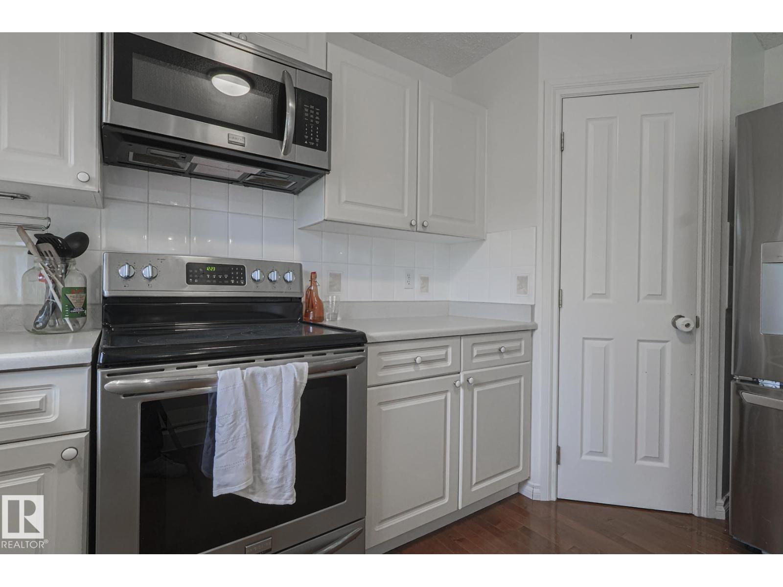 1114 116 St Nw, Edmonton, Alberta  T6J 6Y3 - Photo 17 - E4460869