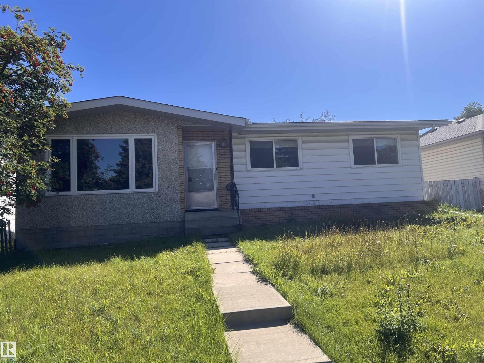 9415 149 ST NW, Edmonton, Alberta