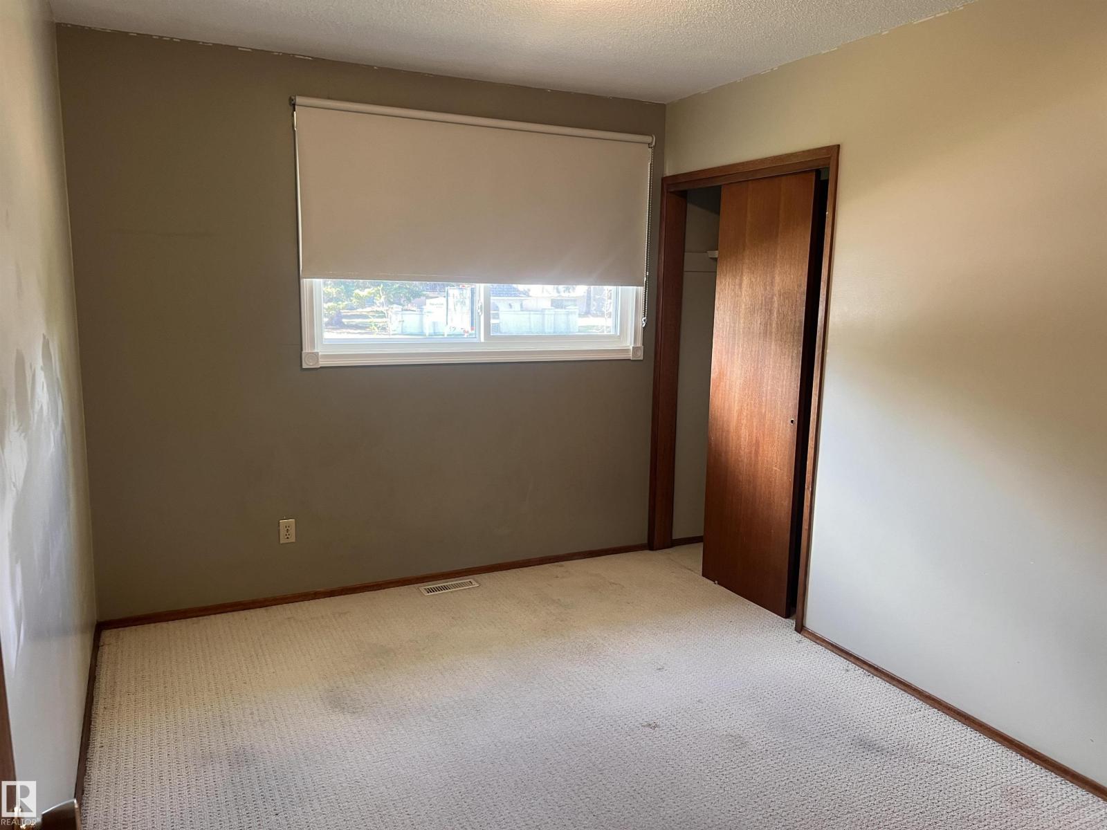 9415 149 St Nw, Edmonton, Alberta  T5R 1C5 - Photo 6 - E4460399