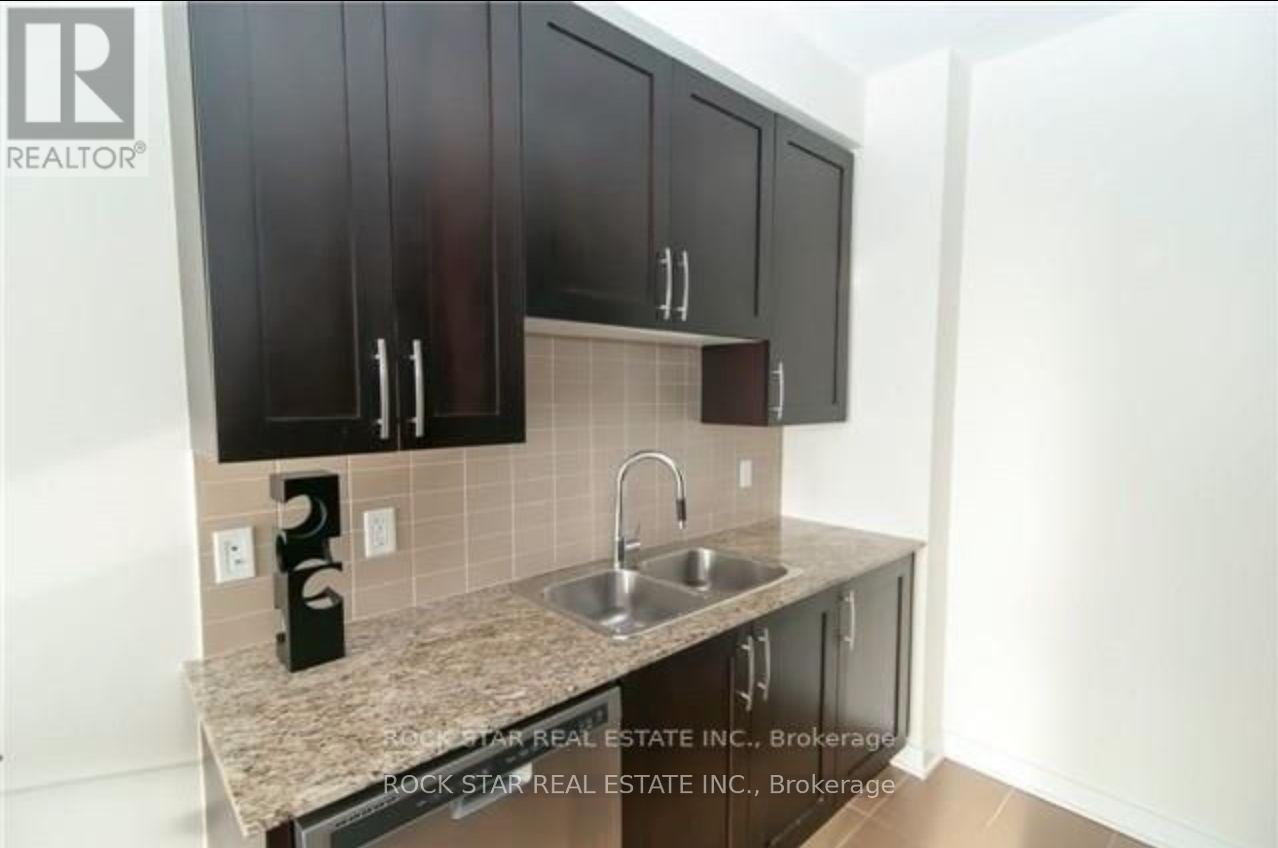 2905 - 4070 Confederation Parkway, Mississauga, Ontario  L5B 0E9 - Photo 8 - W12445090