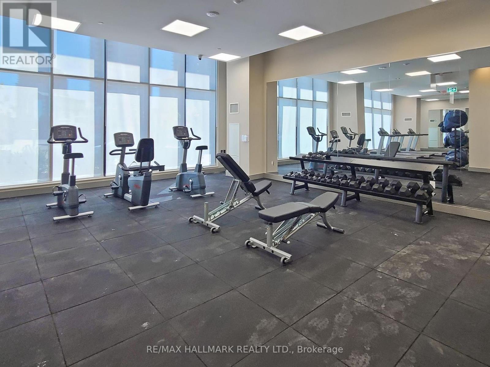 303 - 15 Watergarden Dr Drive, Mississauga, Ontario  L5R 1B2 - Photo 35 - W12445129